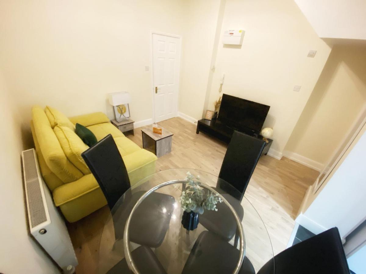 1Bedroom Flat With Small Garden In Finsbury Park, Highbury لندن المظهر الخارجي الصورة