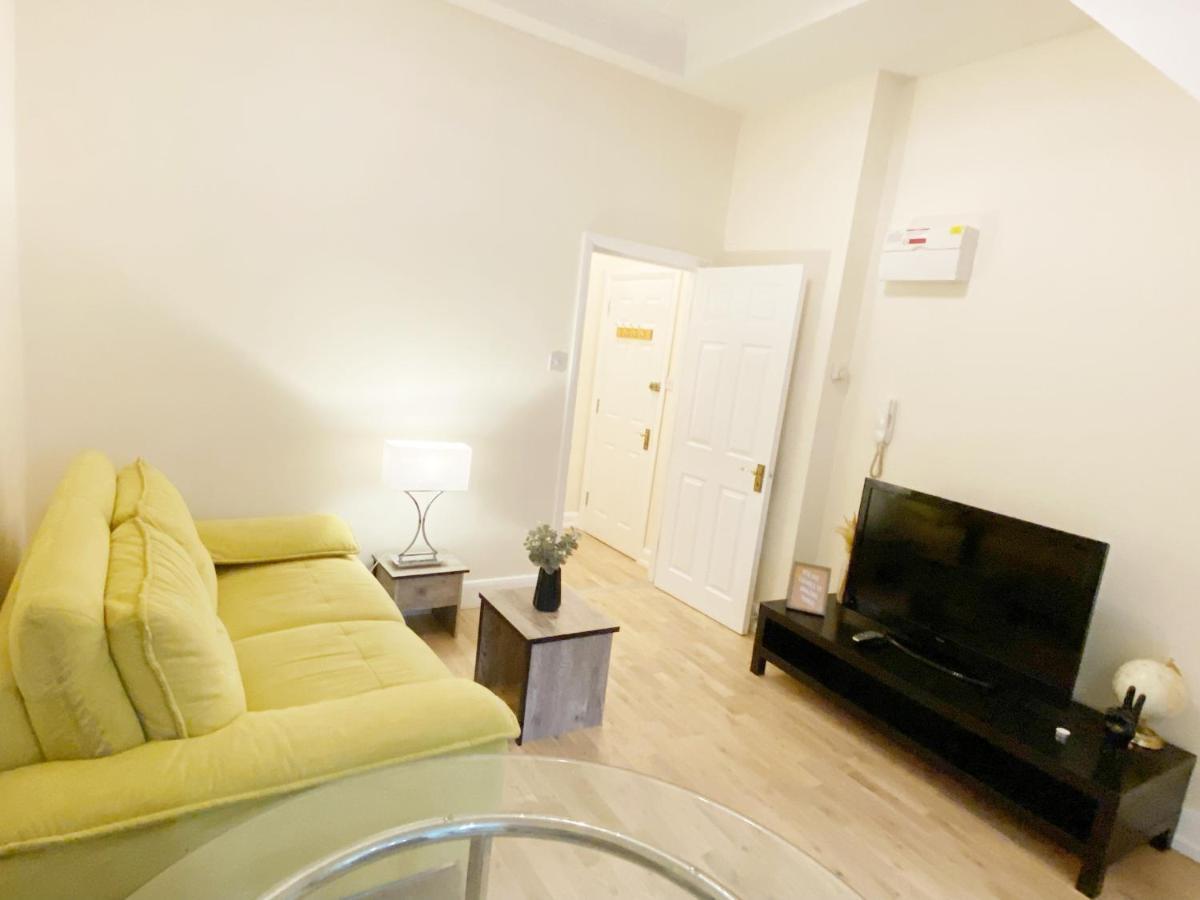 1Bedroom Flat With Small Garden In Finsbury Park, Highbury لندن المظهر الخارجي الصورة